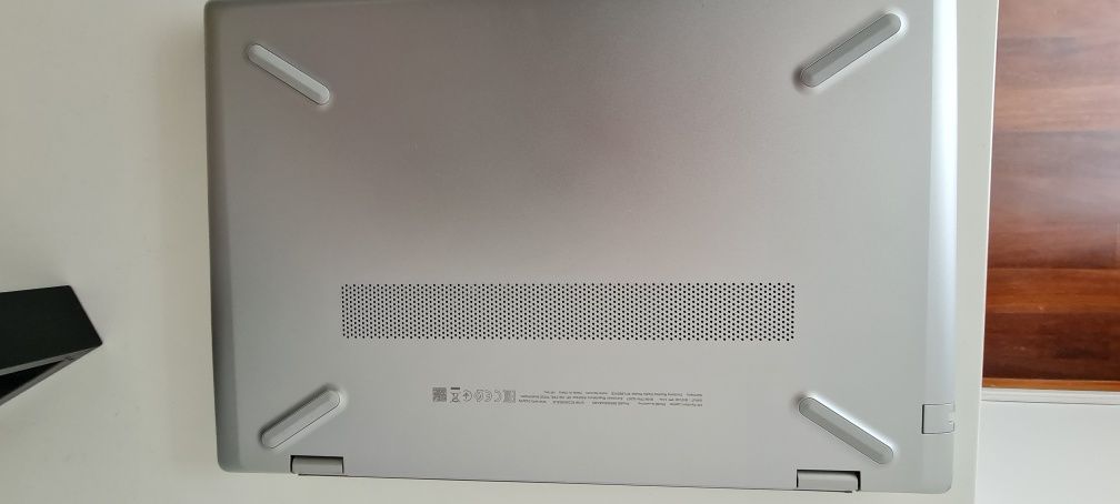 Computador Portátil 14",  HP Pavilion 14-CE TPN-Q207