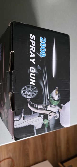 Pistolet lakierniczy- NOWY - 4X DYSZA HVLP 1.4 1.7 2.0 2.5 ZESTAW
