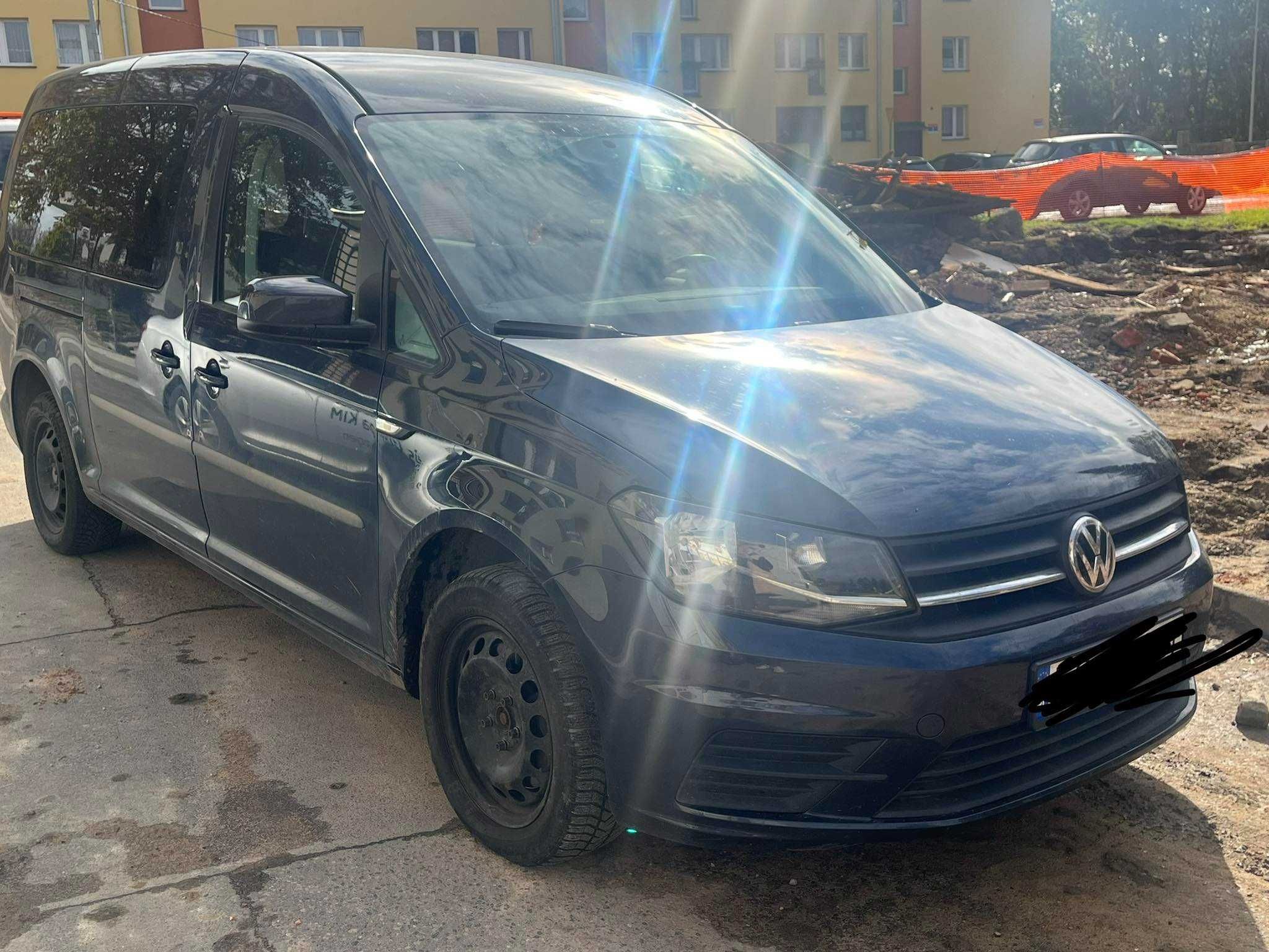 Samochód osobowy marki Volkswagen Caddy Maxi 2.0 diesel