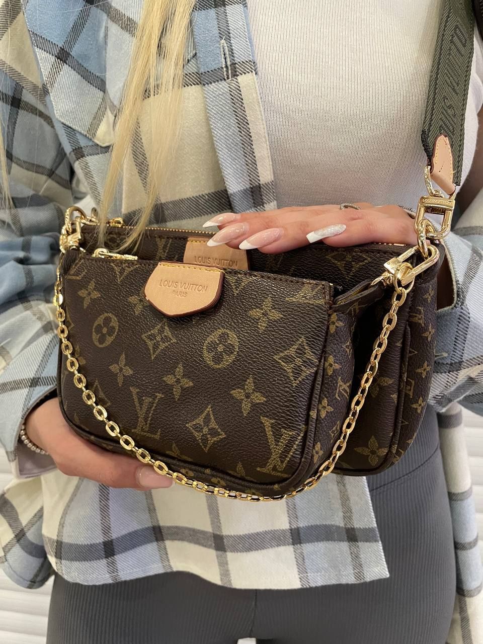 Продам жіночу сумку Louis Vuitton