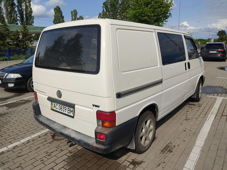 Volkswagen T4 пасажирський вантажопасажир