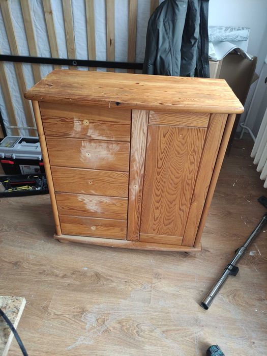 komoda, drewniana sosnowa