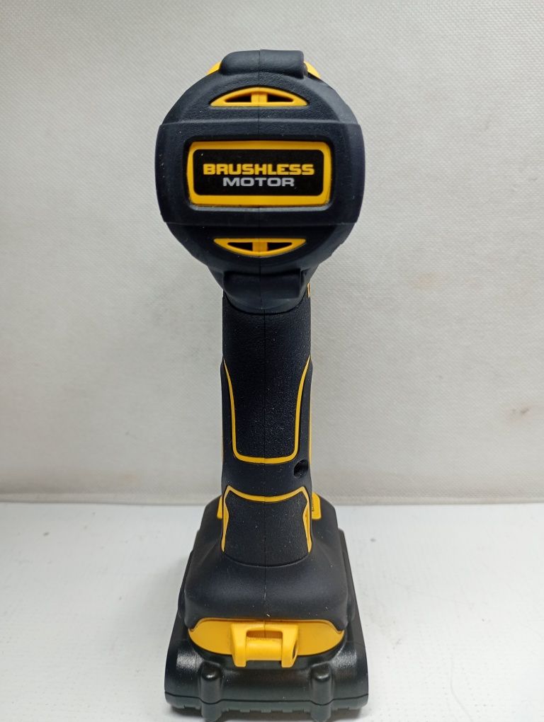 Wkrętarka DEWALT DCD777 + akumulator