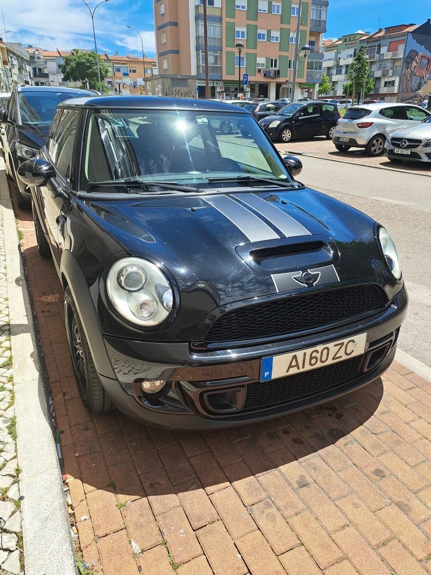 Mini Cooper S all black R56, motor N18