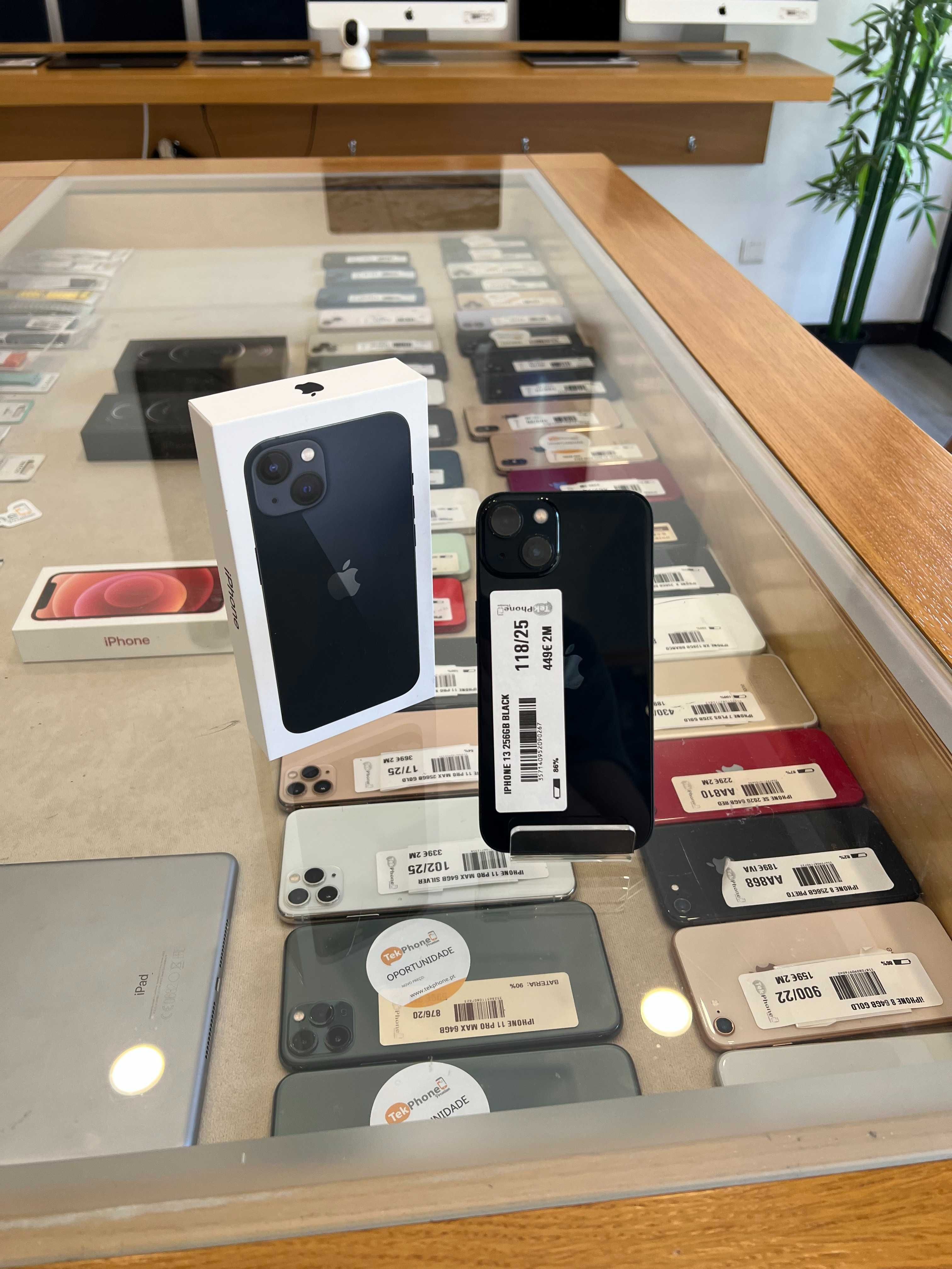 iPhone 13 256GB Black