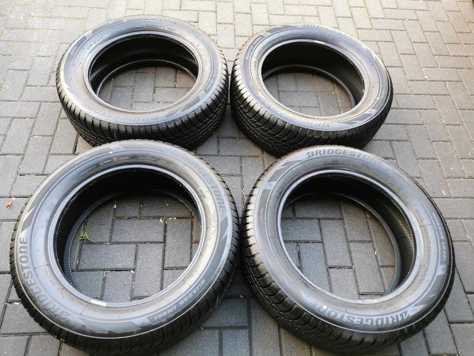 225/60 104H R18 BRIDGESTONE LM001 7.5mm Zimowe 2021r Opony 4szt