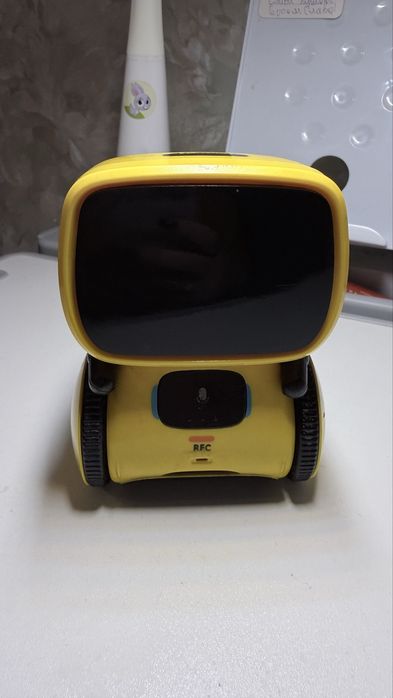 Дитячій робот іграшка