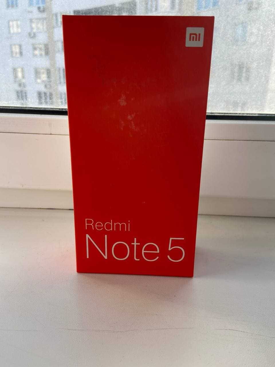 Телефон Xiaomi Redmi Note 5 3/32