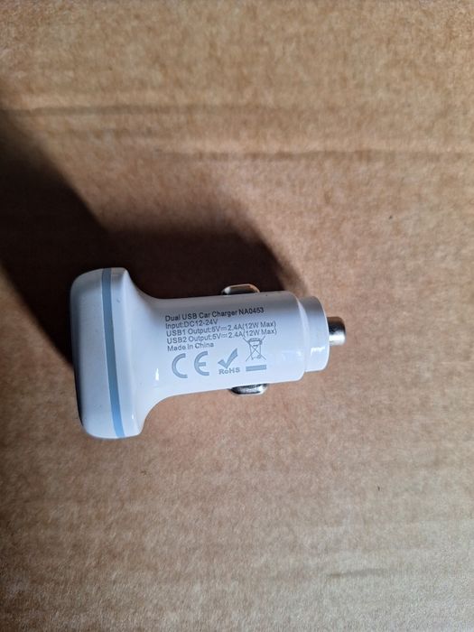 Carregador para carro