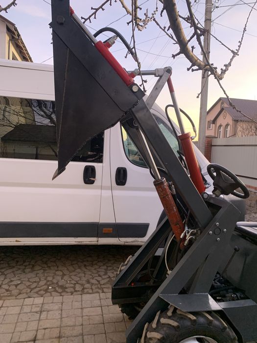 Міні навантажувач погрузчик міні трактор мотоблок