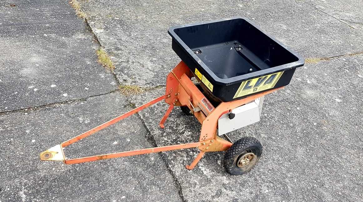 Traktorek komunalny zamiatarka pług przyczepa 22KM 4x4 Kubota LANDINI