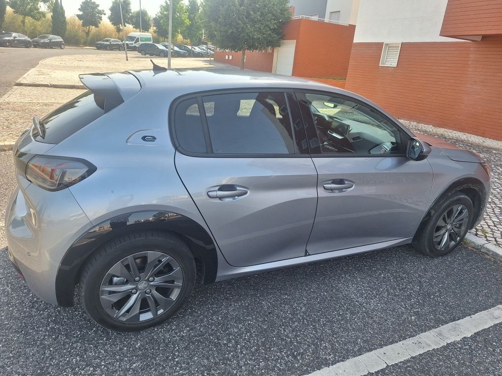Pegeout 208e Allure 2020