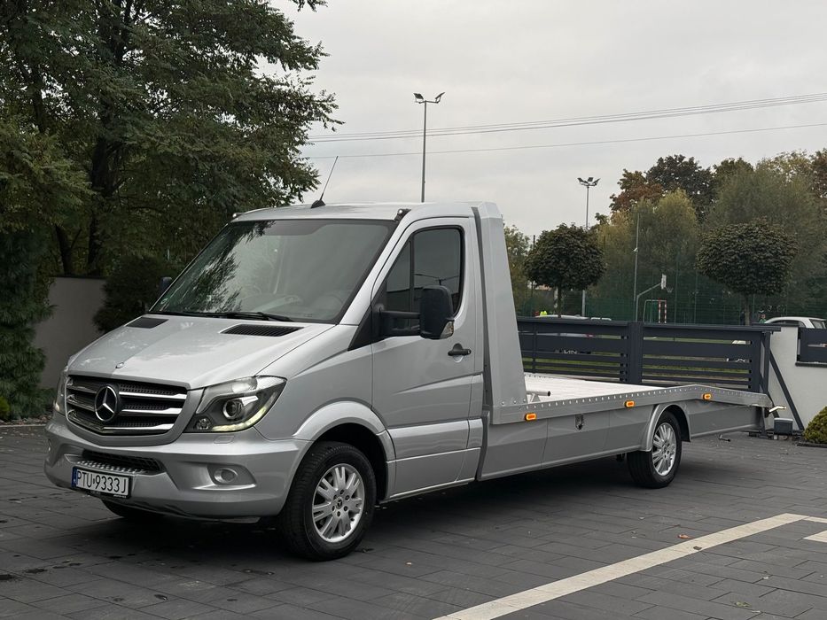 Mercedes-Benz Sprinter 316  Stan bardzo dobry, hak 3.5t, aluminiowa zabudowa, XENON