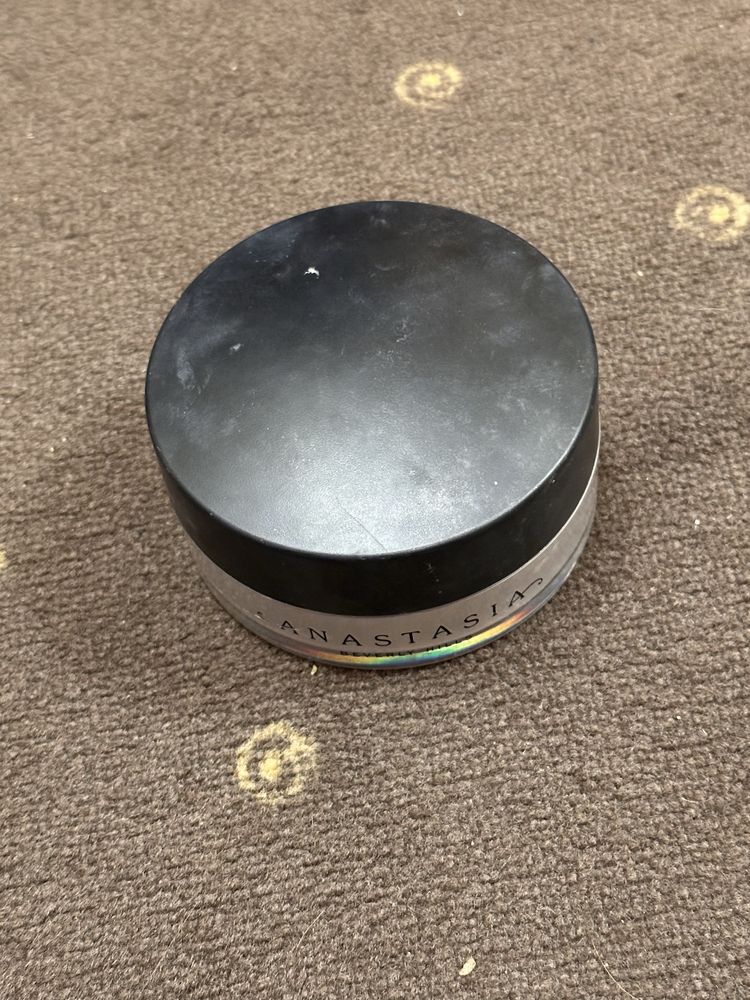 Anastasia Beverly Hills loose setting powder transluscent puder