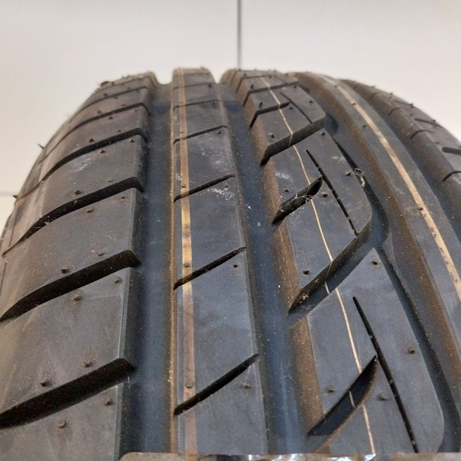 Opona Letnia TOYO PROXES CF1 205/65R15 95H