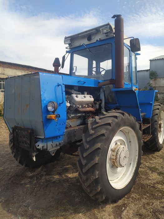 Продам трактор ХТЗ 121