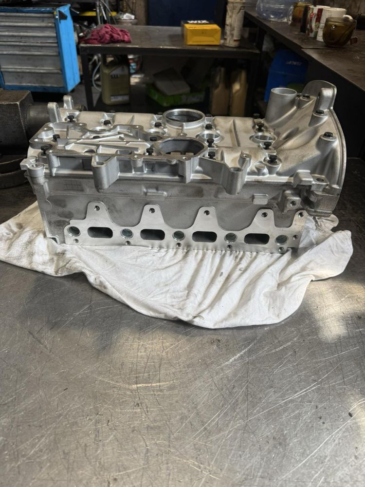 ГБЦ Renault Megane, Scenik, Laguna 1,6 бензин 7701473353