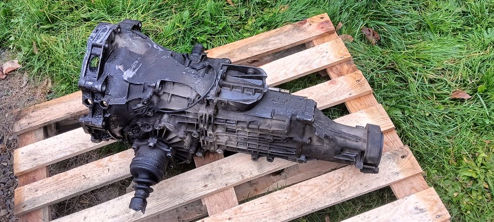 skrzynia biegów audi a4 b5 Quatro CXW