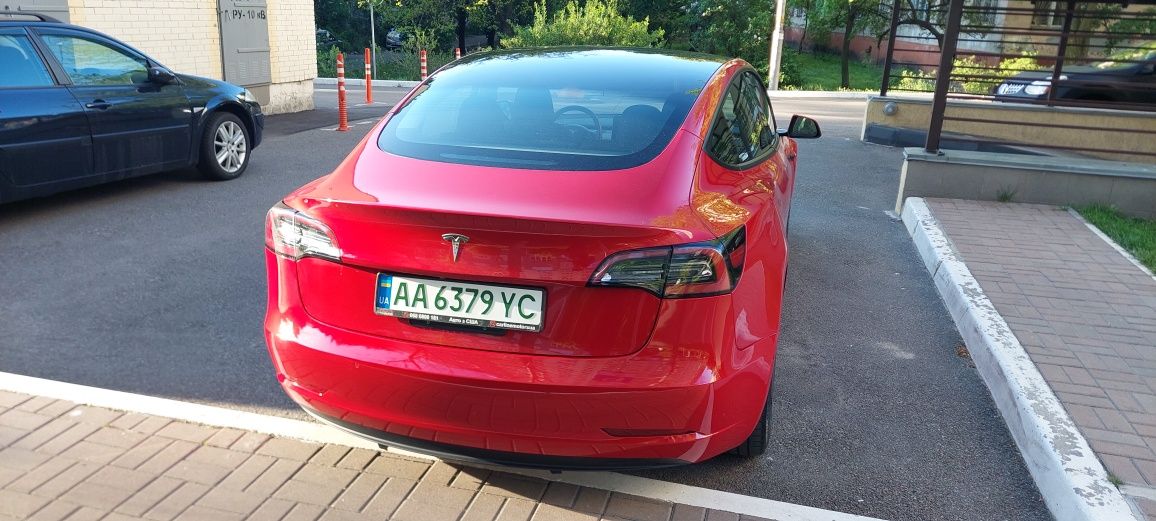 Tesla model 3, 2022