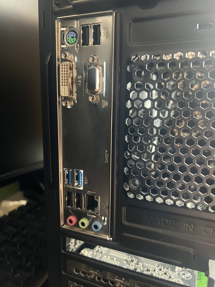 Komputer Stacjonarny i3 9100F/GTX1650/8GB