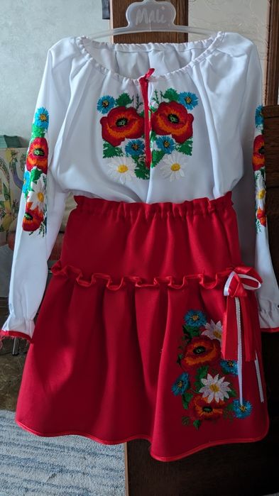 Вишиванка для дівчинки