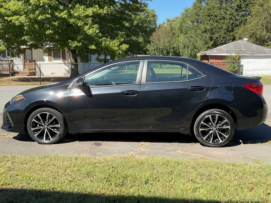 Toyota Corolla      2017