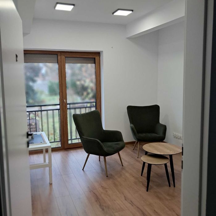 WYNAJMĘ  lokal 12,40 m2  SKO -KAM