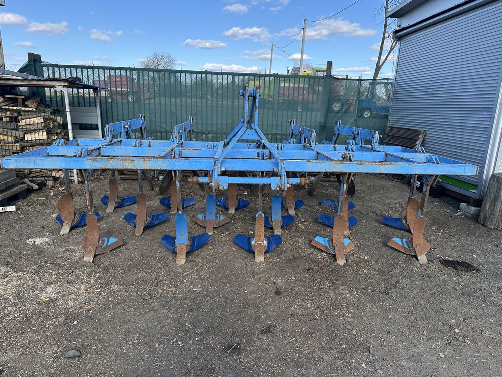 Культиватор  навісний Lemken Thori 8/400
