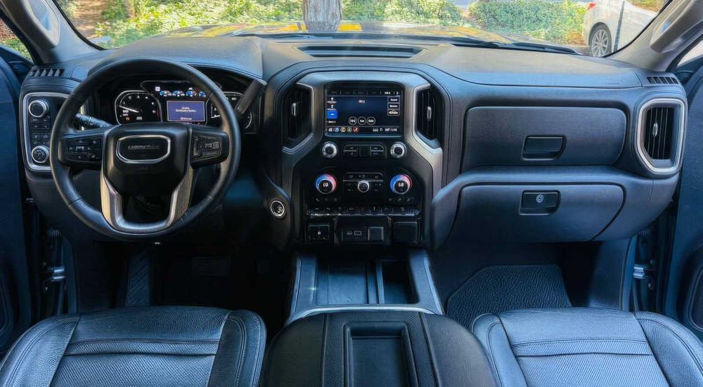 GMC Sierra 1500 Denali      2019