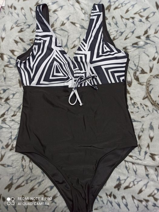 Купальник суцільний (новий!)