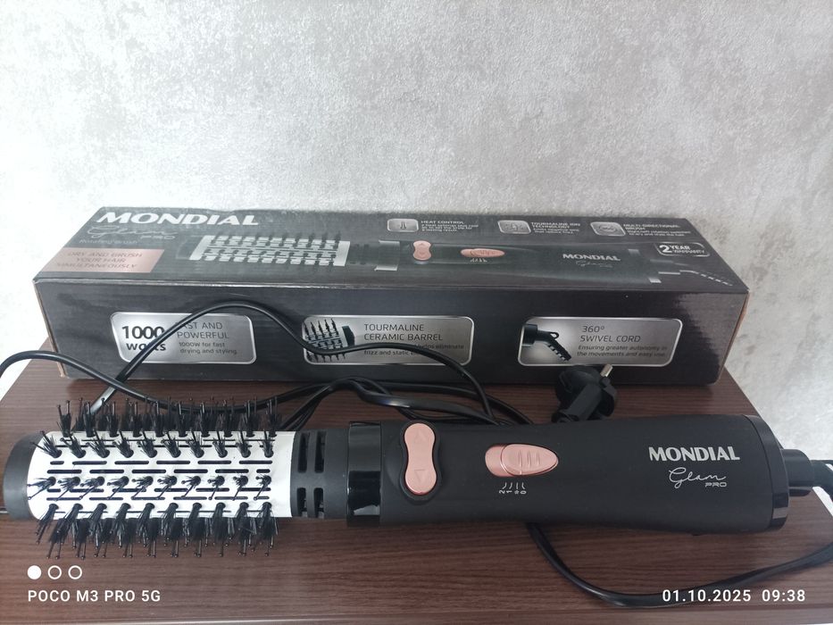 Фен-щетка,новый,1000Вт