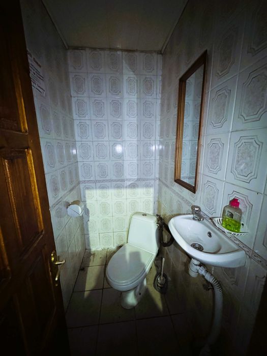 Продаж приміщення,  вул. Трускавецька 73, Дрогобич, (703 м.кв.).