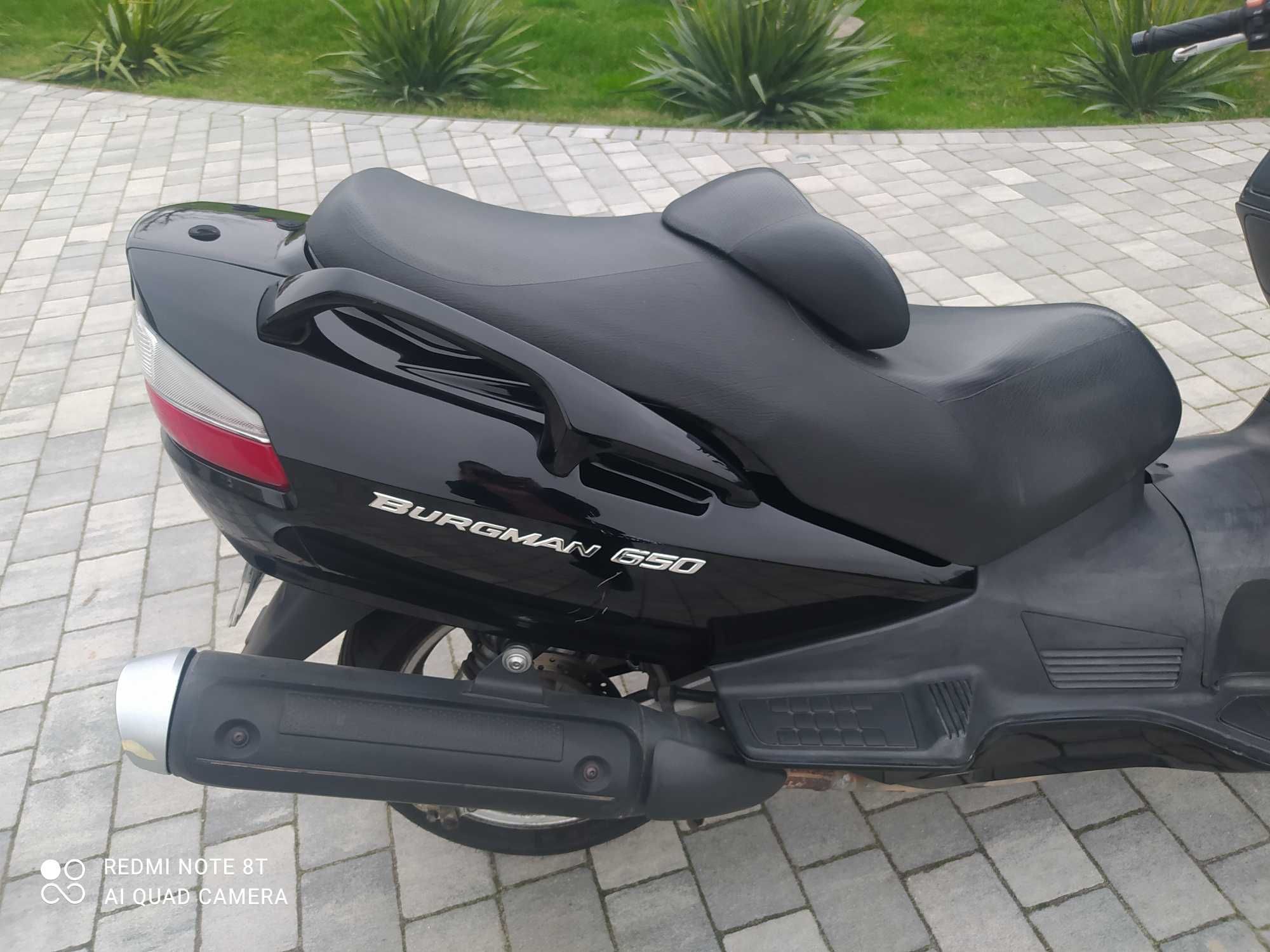 Skuter Suzuki Burgman 650