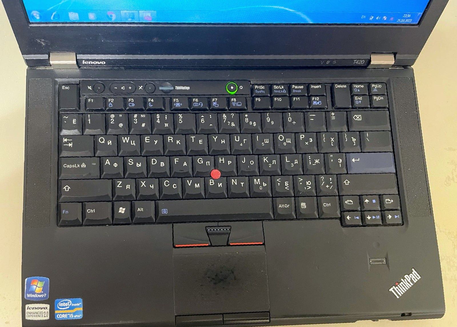 Ноутбук Lenovo Thinkpad T420 14" RAM 4 ГБ/HDD 300 ГБ/DVD-RAM.