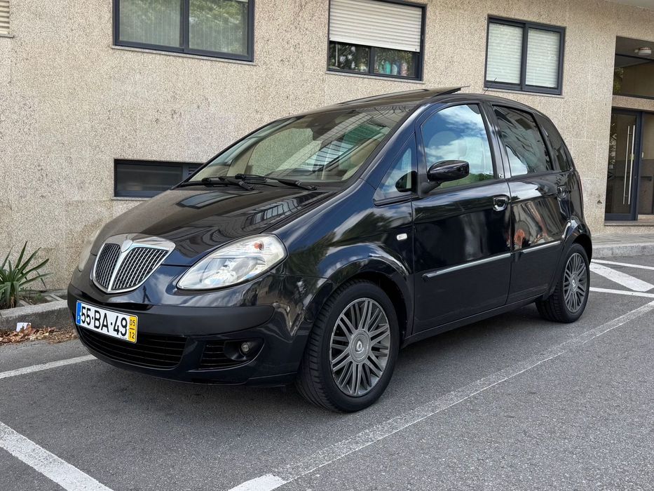 Lancia Musa 1.3 16V M-jet Platino