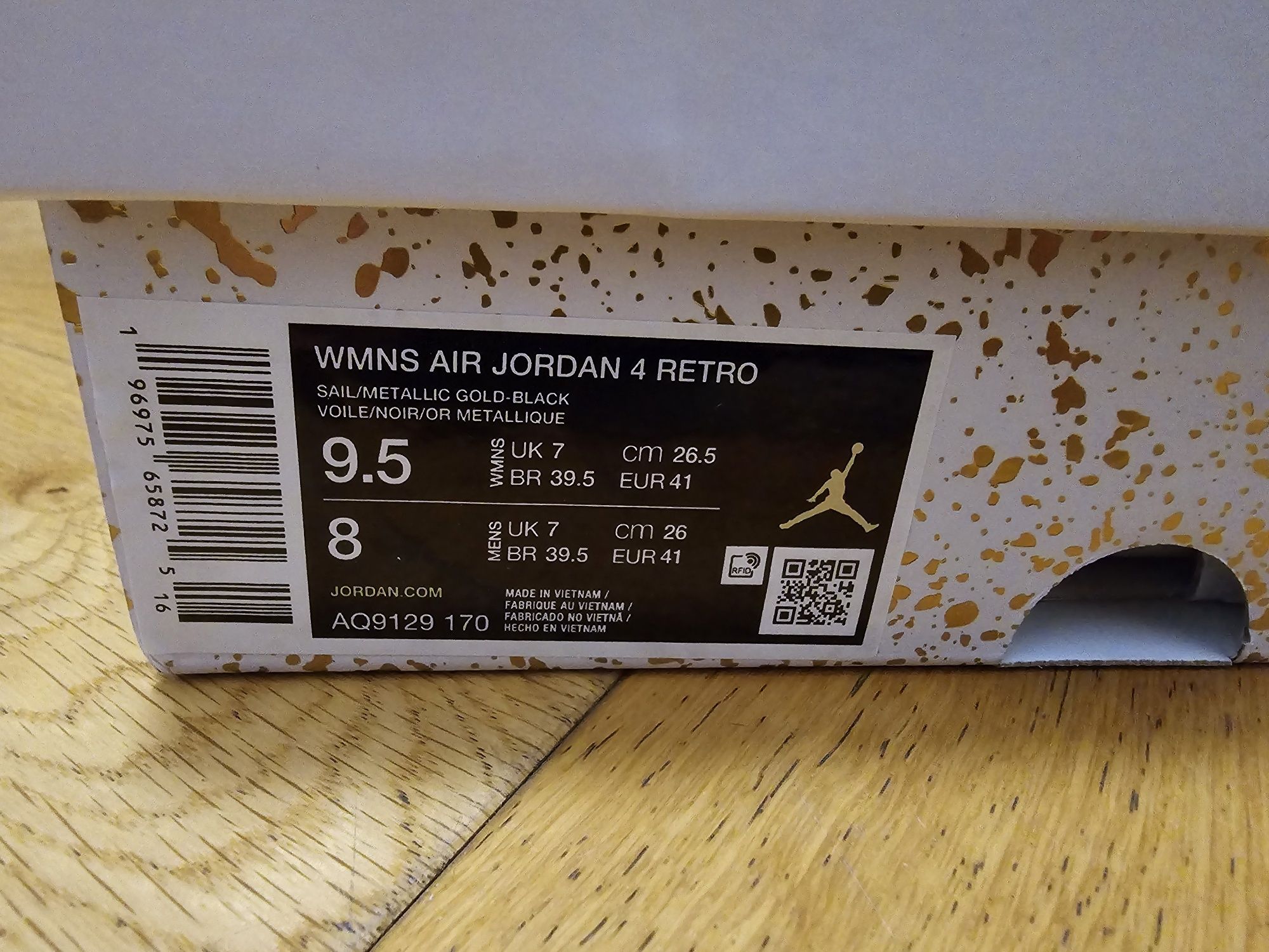 Air Jordan 4 Retro White & Gold 41 (Metalic Gold)