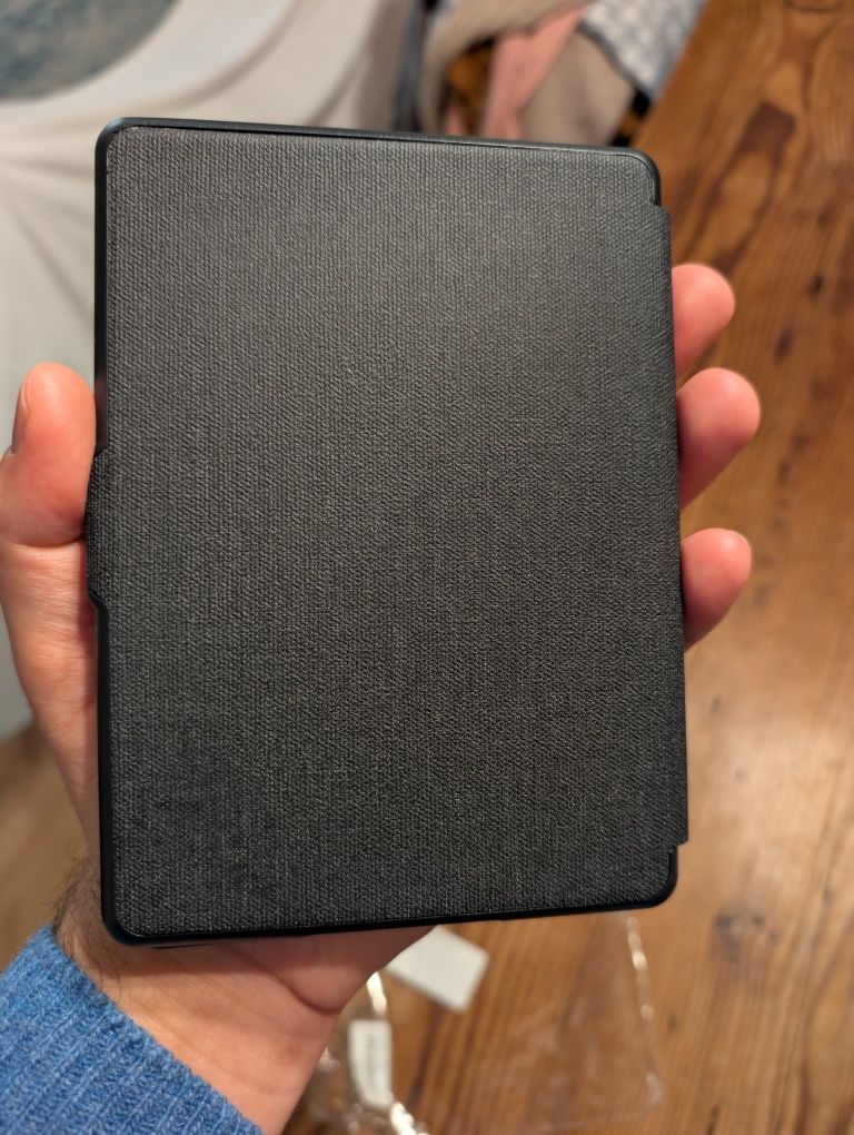 Capa Preta kindle (8th Gen - 2016 - SY68JL - 6 inch)