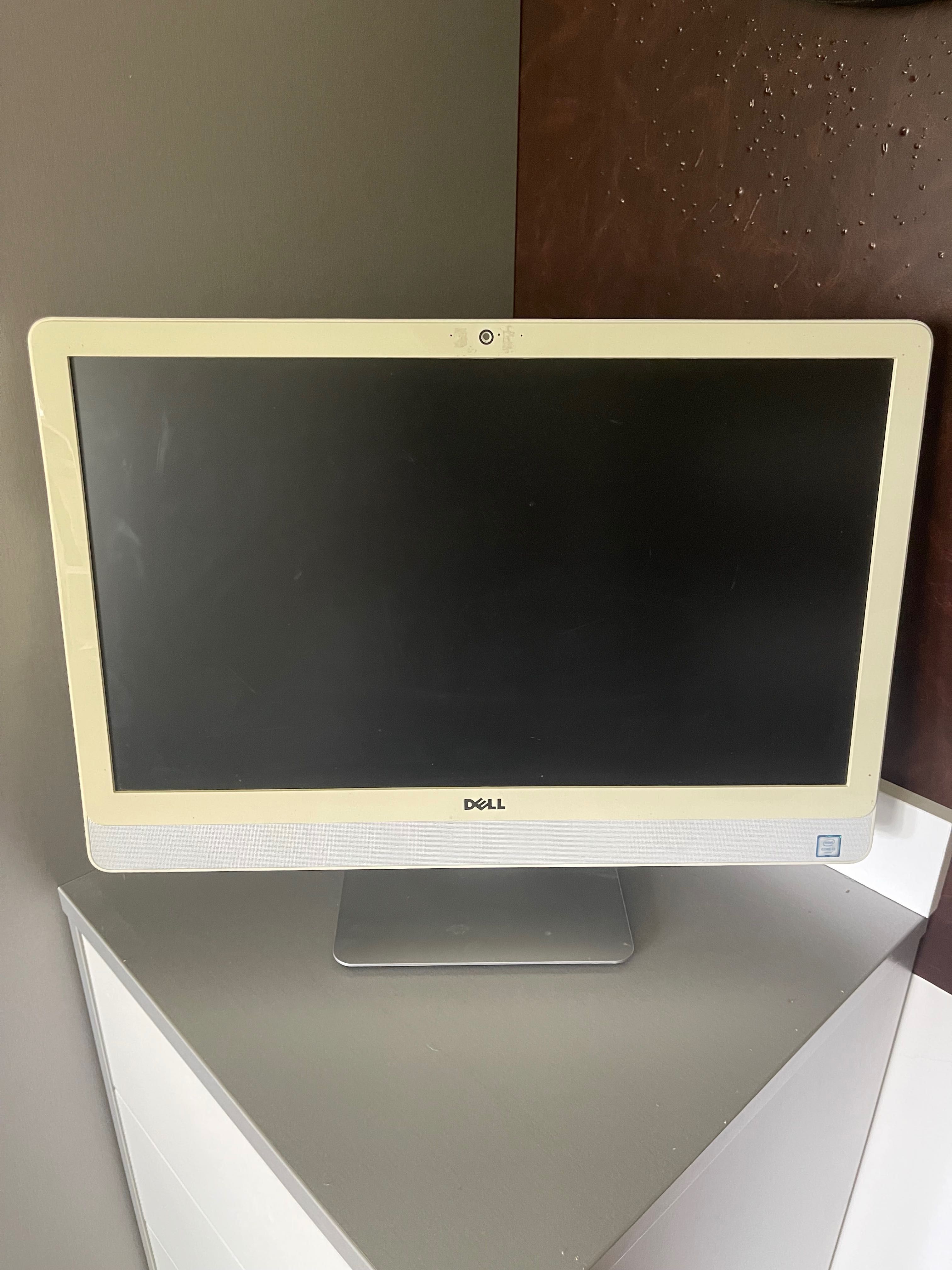 Komputer All in One DELL 23" i3-6100