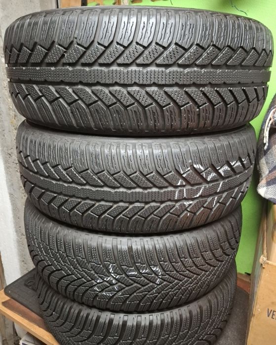 Opony zimowe 205/60/16