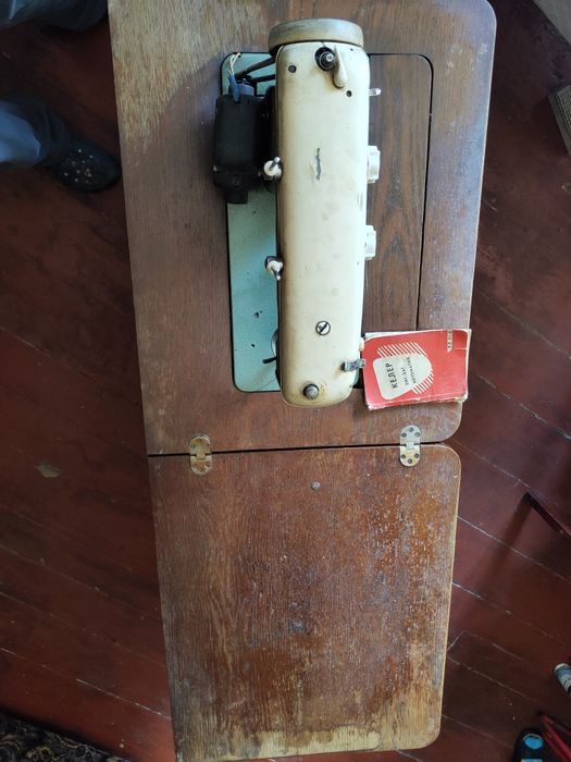 Швейна машинка Köhler Zick-Zack Automatik Німеччина Kohler келлер