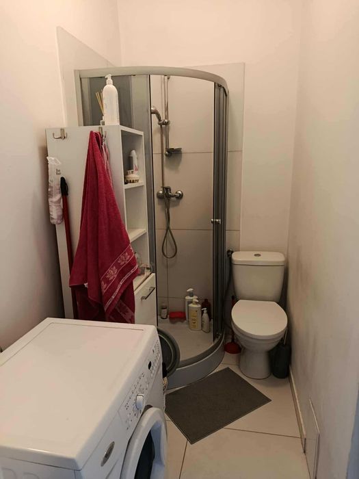 wynajmę przestronny pokój w ocieplonej kamienicy, ul. Łęgska