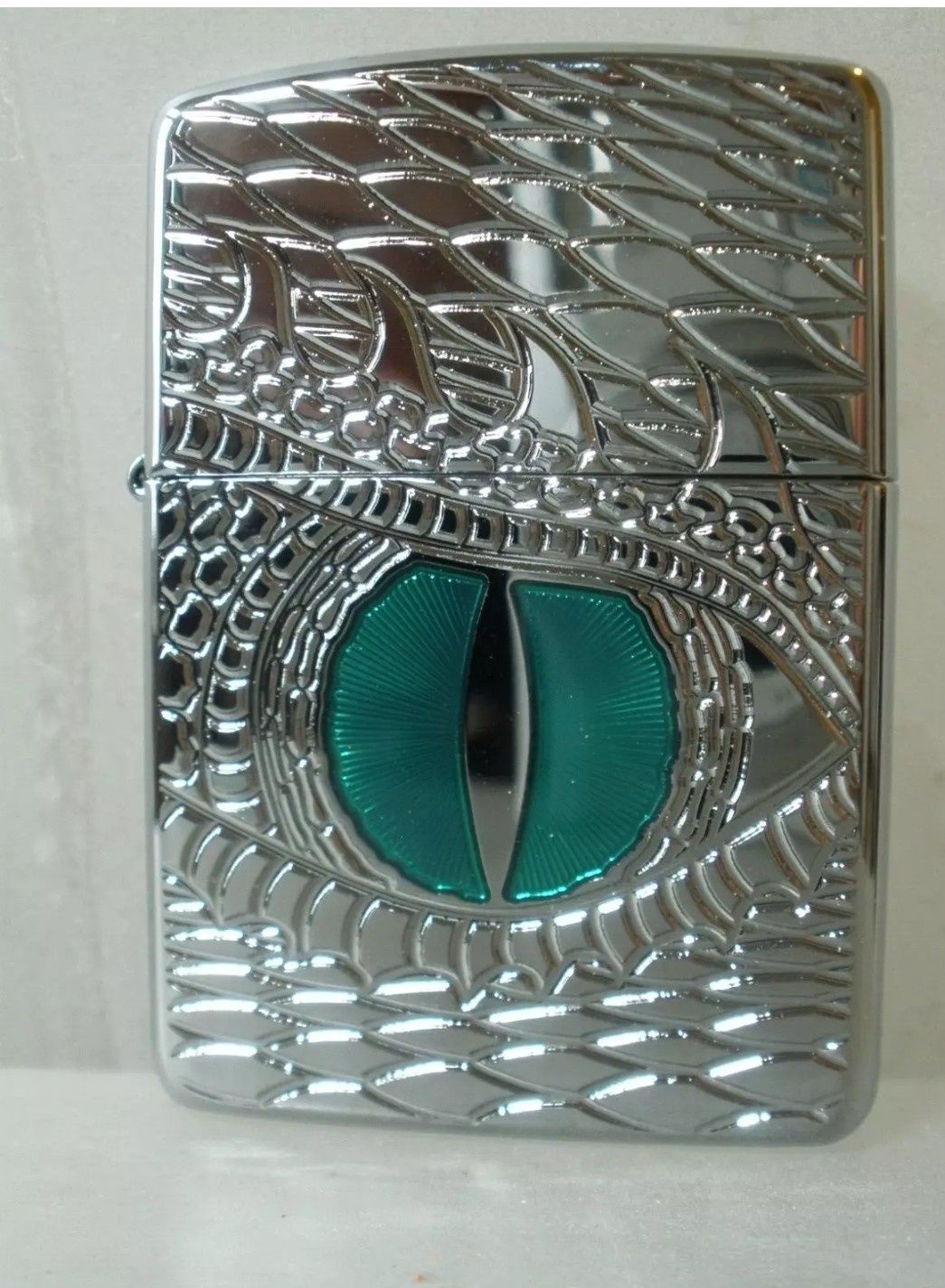 Запальничка  Zippo  Armor DRAGON EYE
