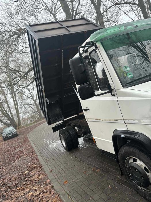 Mercedes vario 818 3.5t , wywrot