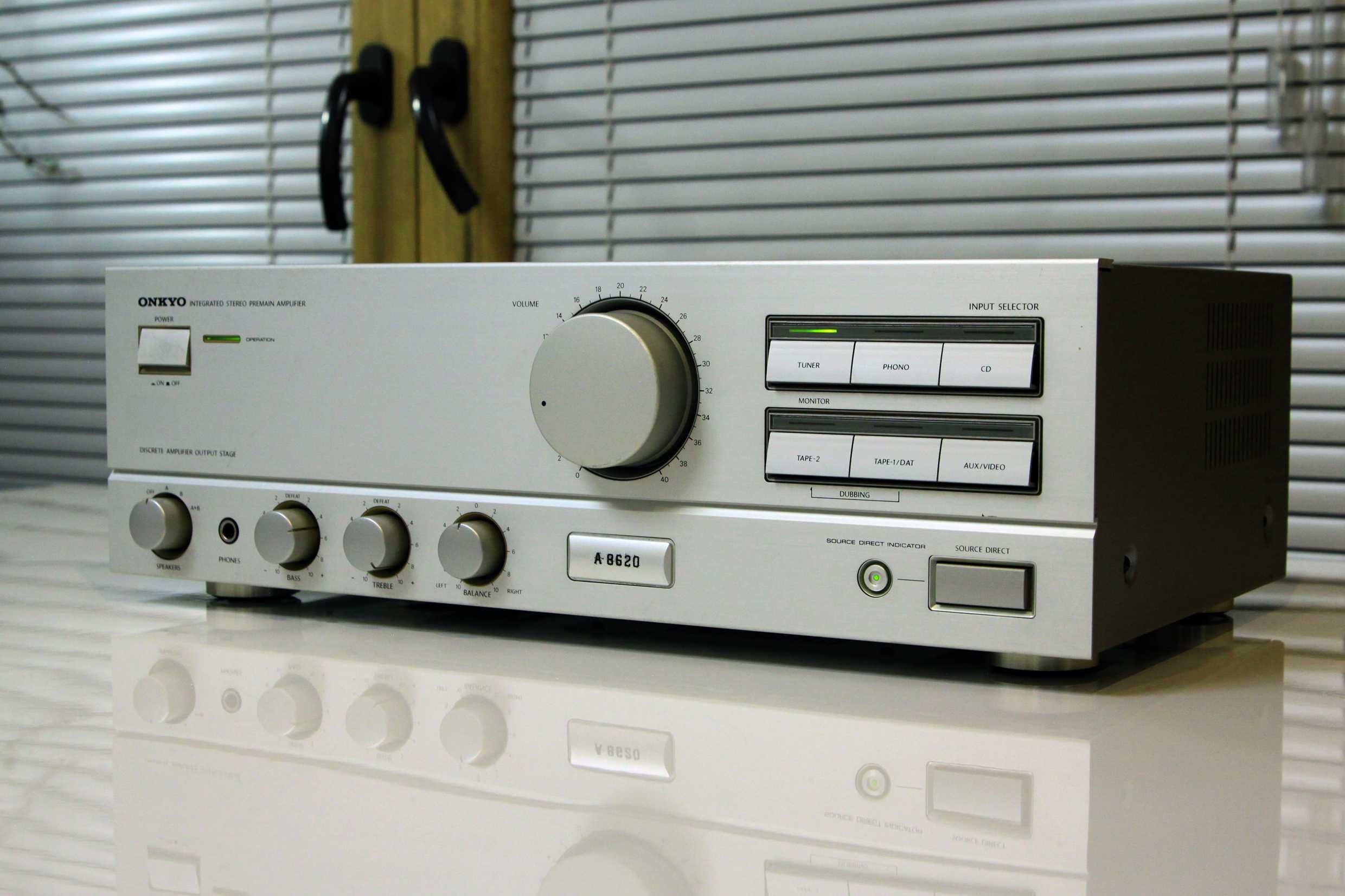 Wzmacniacz ONKYO A-8620