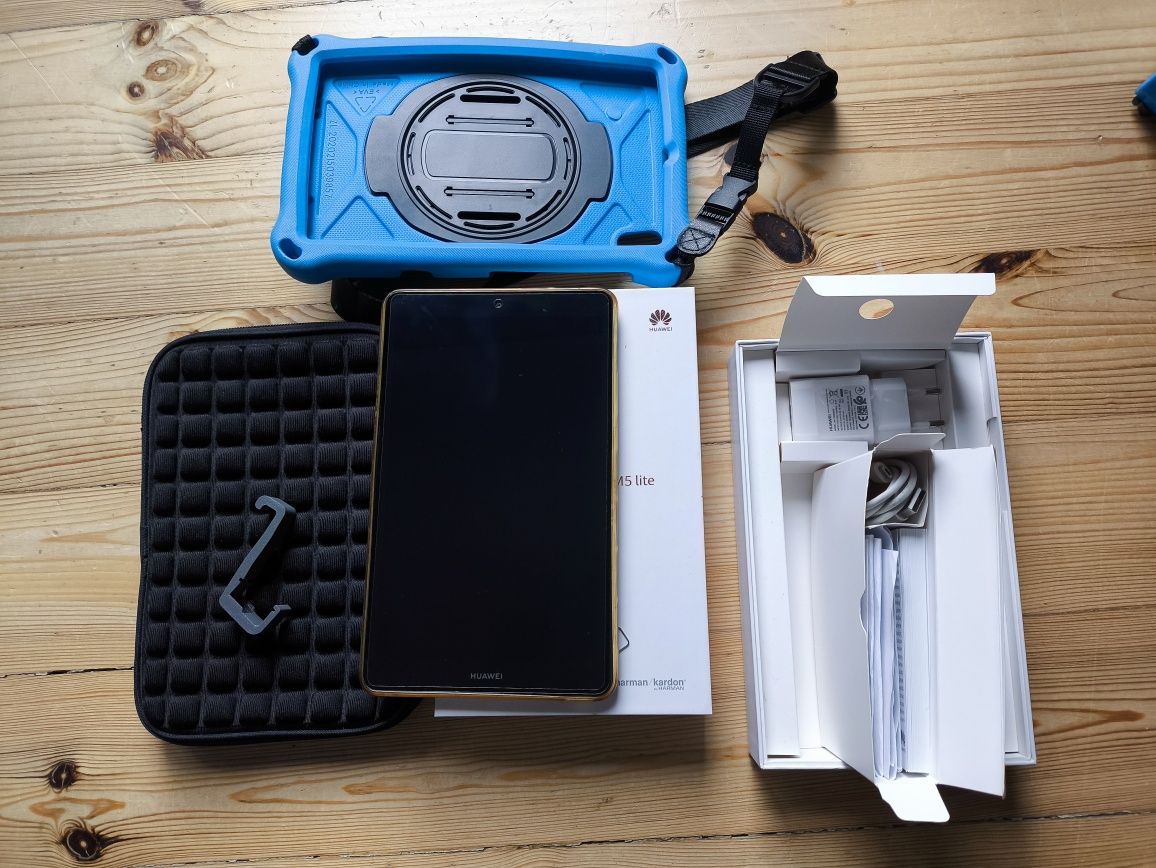 Tablet Huawei MediaPad M5 Lite 8 LTE DJI NEO Garmin Edge