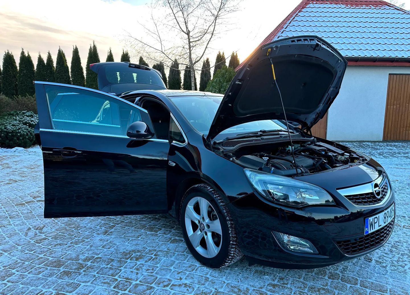 Opel Astra IV 1.6 T Cosmo