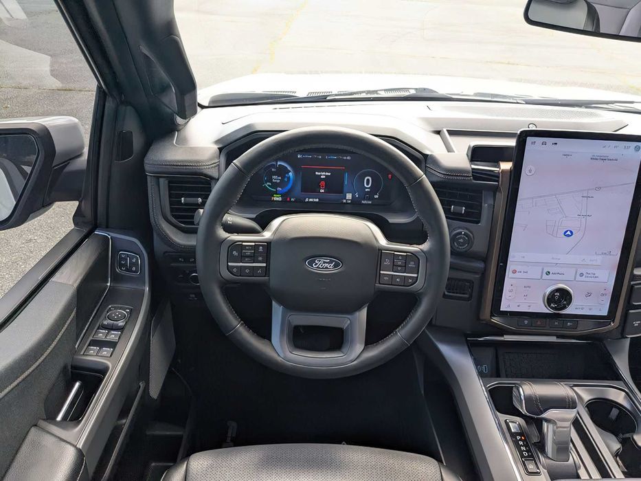 2024 Ford F-150 Lightning Lariat SuperCrew