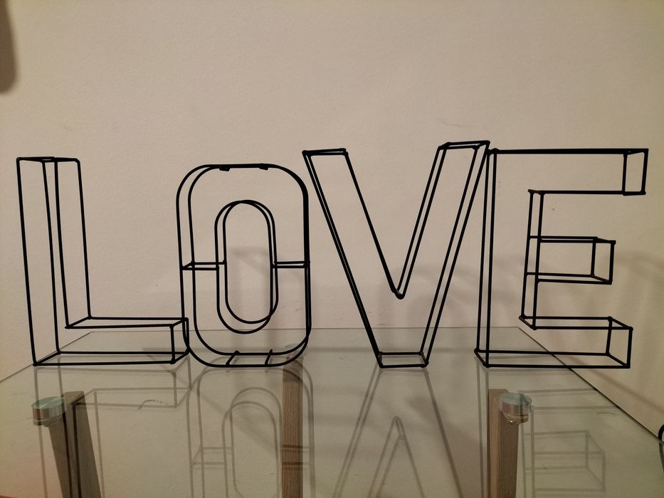 Love estrutura metálica
