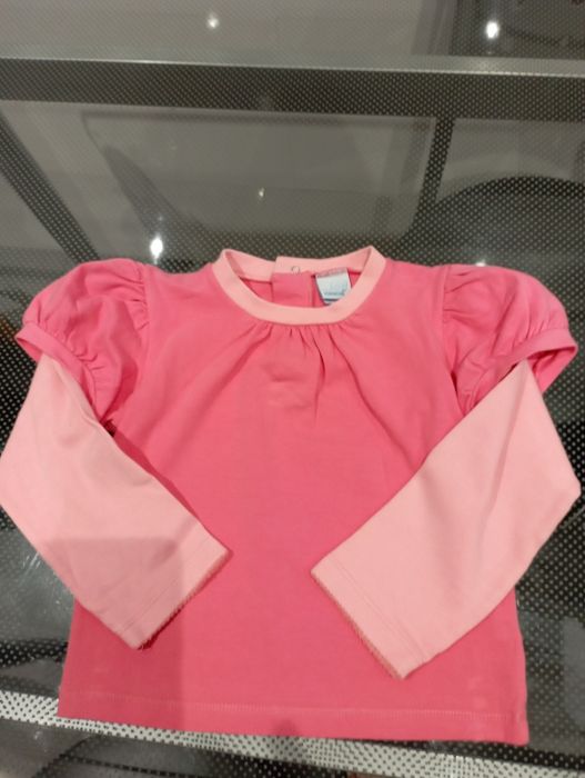 Conjunto de camisola quentinha e saia em bombazine fina.