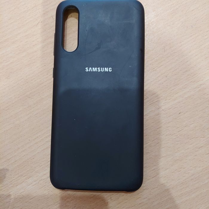 Продам чехол на телефон самсунг